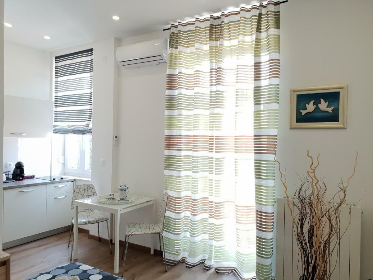 Apartment Ema Pola Esterno foto
